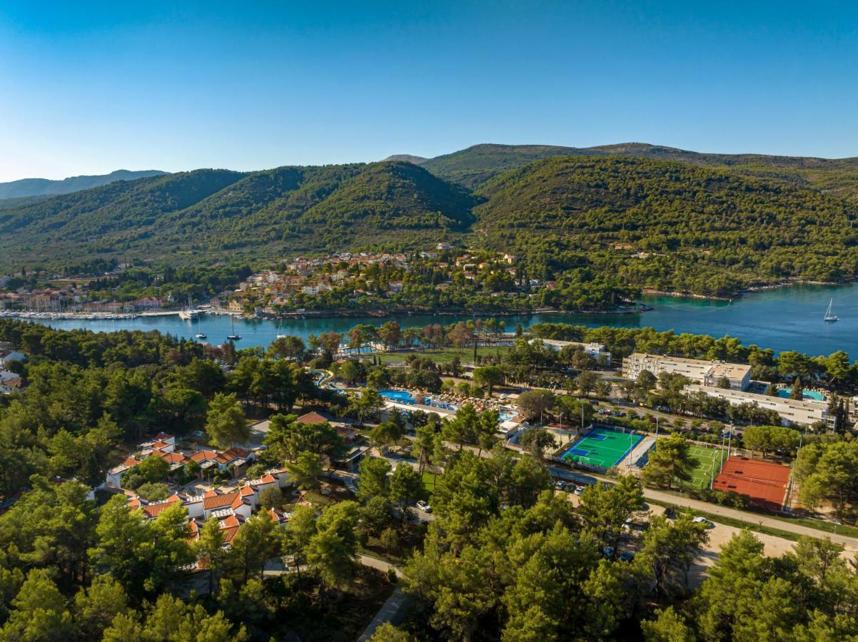 Valamar Amicor Resort Старий Град Екстер'єр фото