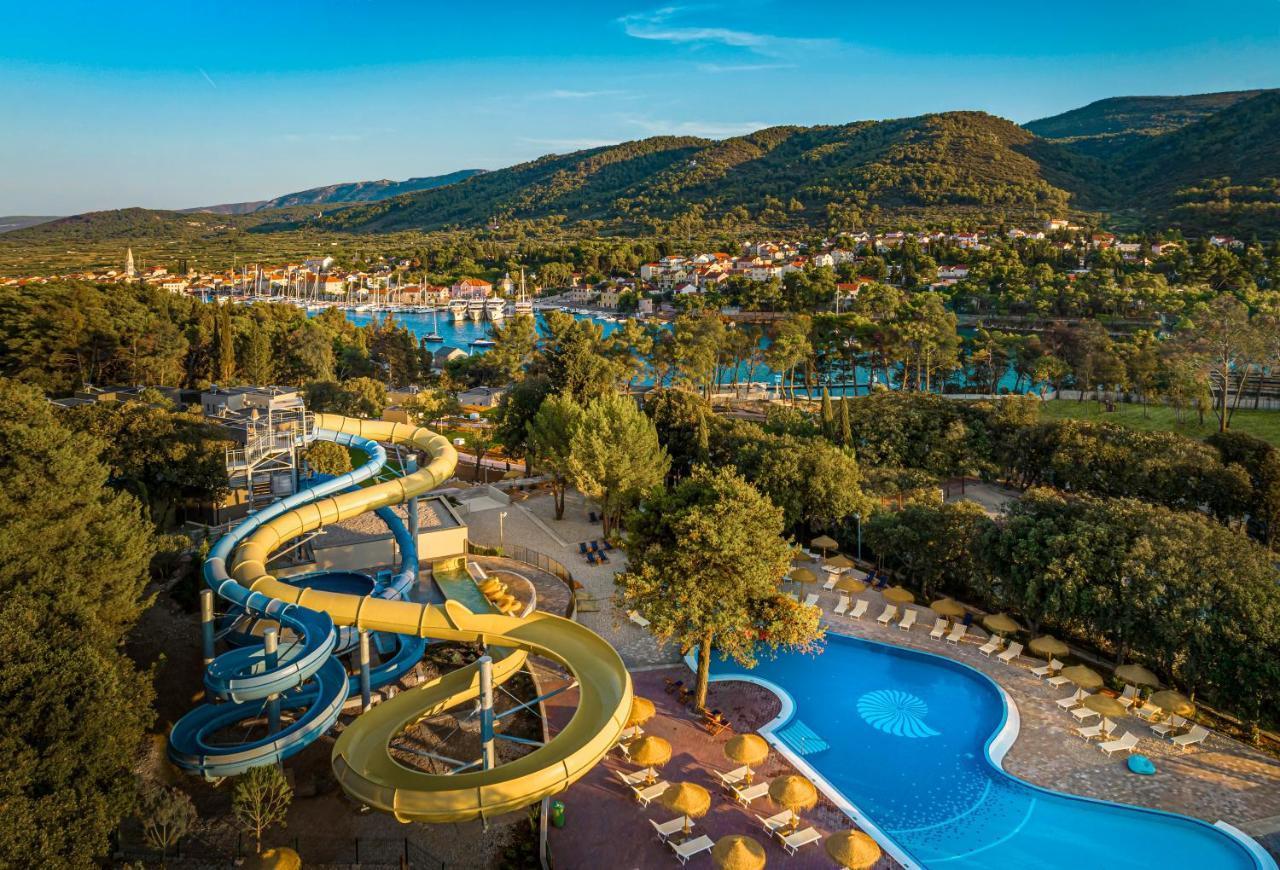 Valamar Amicor Resort Старий Град Екстер'єр фото